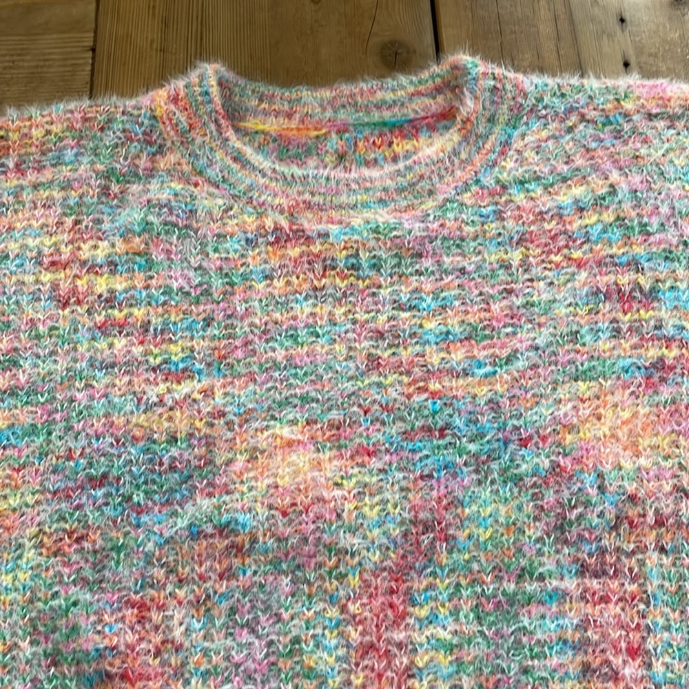 Sweater - Picture 2 of 5